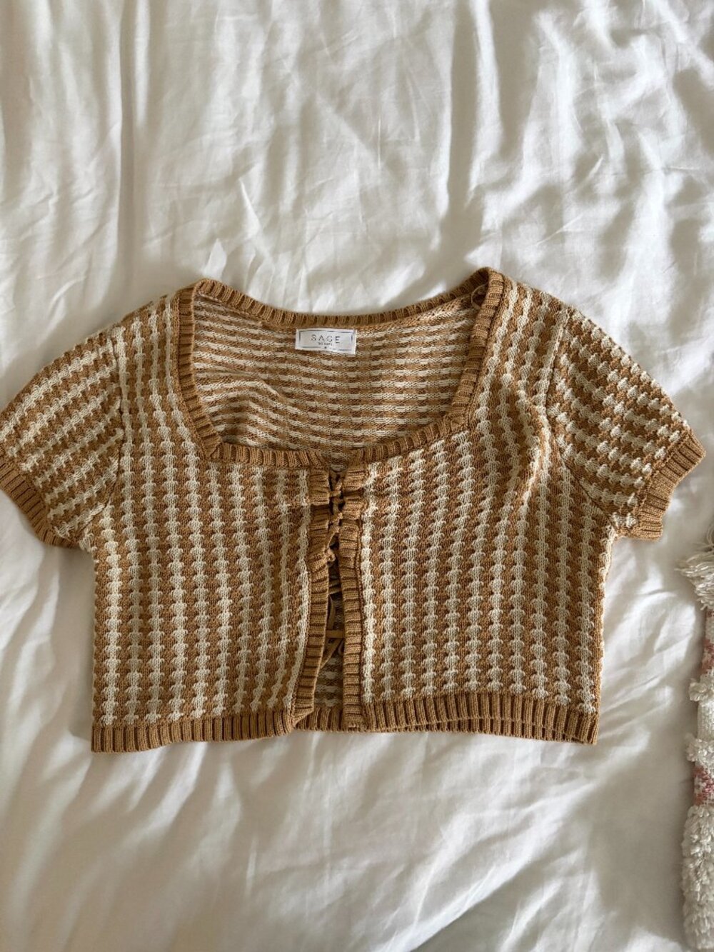 Sage the Label Tie Front Knit Cropped Cardigan Sweater Tan Cream Size Small - Picture 1 of 3